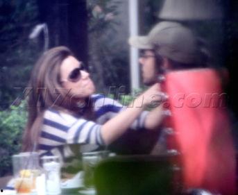 日韩主妇激情视频,激情视频背后的真实故事